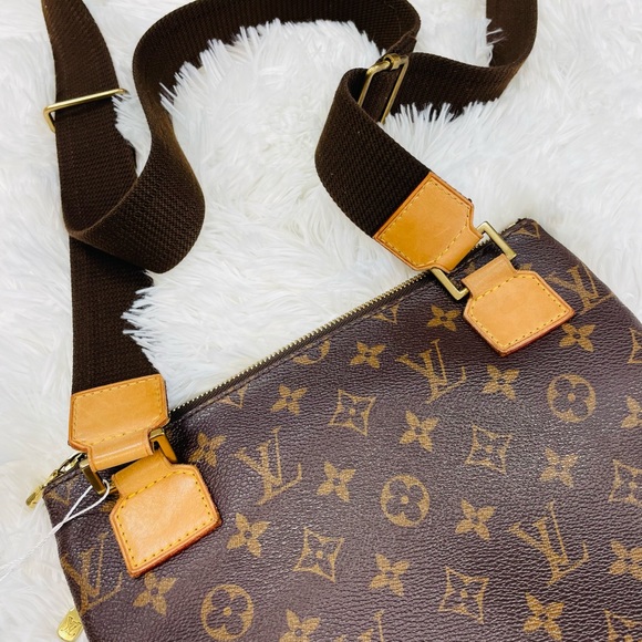 LOUIS VUITTON MONOGRAM POCHETTE BOSPHORE CROSSBODY BAG MI1006 ‼️PURGE SALE‼️ - Picture 11 of 16